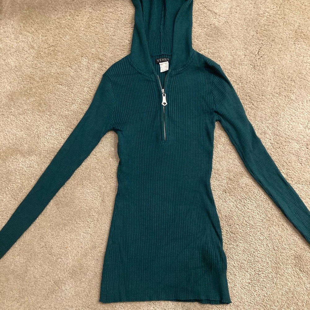 Venus half zip sweater